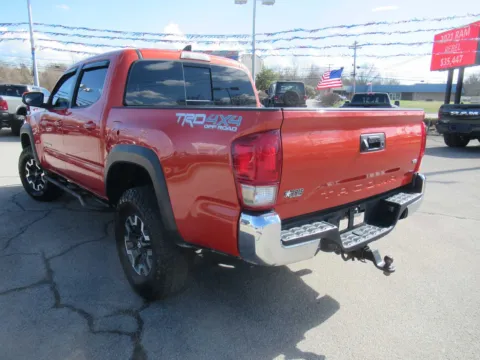 Another view of 2017 Toyota Tacoma TRD Off Road for sale in Jefferson City, TN at Farris Motor Company - Jefferson City