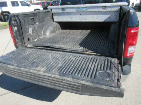 More photos of 2017 Ford F-150 XLT at Farris Motor Company - Jefferson City, TN