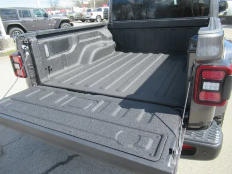 More photos of 2026 Jeep Gladiator Rubicon X at Farris Motor Company - Jefferson City, TN