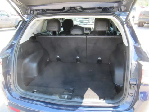 More photos of 2019 Jeep Compass Latitude at Farris Motor Company - Jefferson City, TN