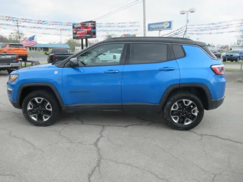 Photos of 2017 Jeep New Compass Trailhawk for sale in Jefferson City, TN at Farris Motor Company - Jefferson City