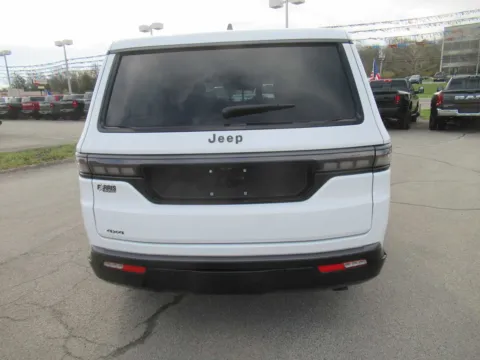 More photos of 2026 Jeep Grand Wagoneer L Limited Reserve at Farris Motor Company - Jefferson City, TN