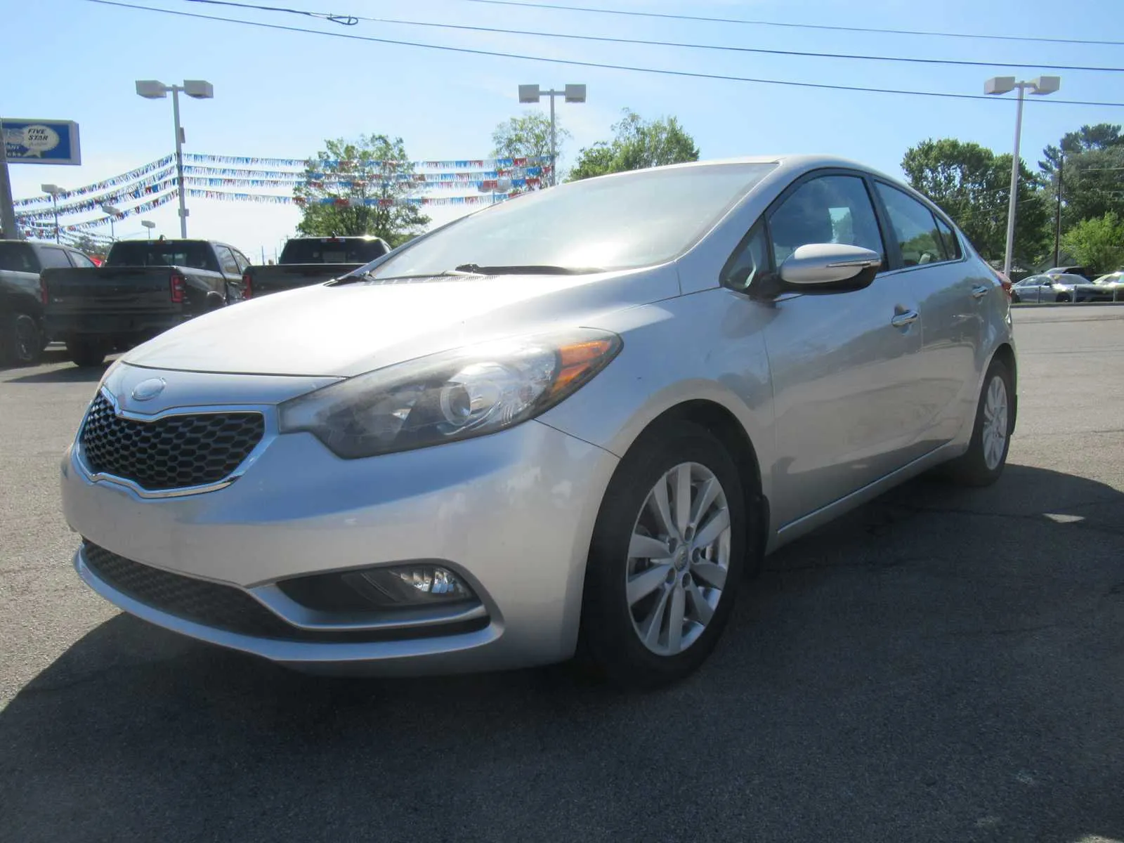 Used 2014 Kia Forte EX with VIN KNAFX4A89E5062327 for sale in Jefferson City, TN