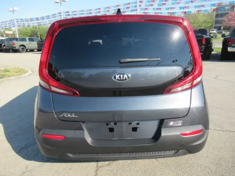 More photos of 2020 Kia Soul LX at Farris Motor Company - Jefferson City, TN