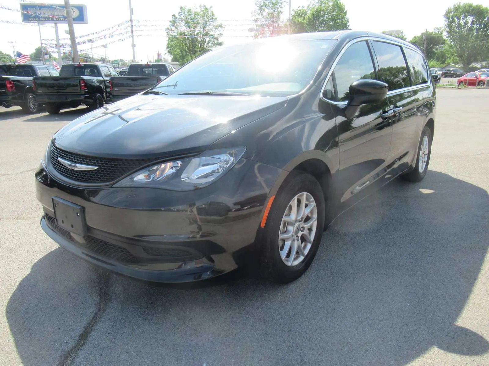Black 2023 Chrysler Voyager LX for sale in Jefferson City, TN