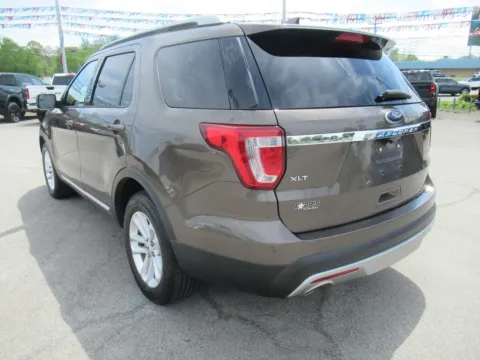 Another view of 2016 Ford Explorer XLT for sale in Jefferson City, TN at Farris Motor Company - Jefferson City