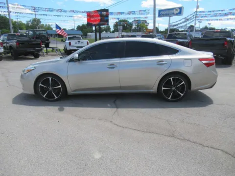 Photos of 2014 Toyota Avalon Limited for sale in Jefferson City, TN at Farris Motor Company - Jefferson City