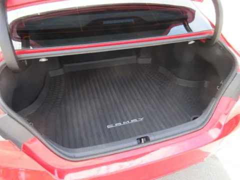 More photos of 2022 Toyota Camry SE at Farris Motor Company - Jefferson City, TN