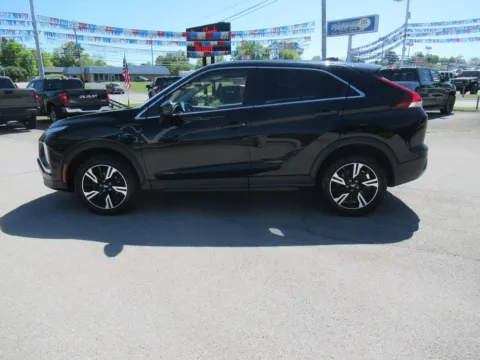 Photos of 2024 Mitsubishi Eclipse Cross SE for sale in Jefferson City, TN at Farris Motor Company - Jefferson City