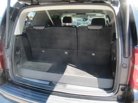 More photos of 2017 Chevrolet Tahoe LT at Farris Motor Company - Jefferson City, TN