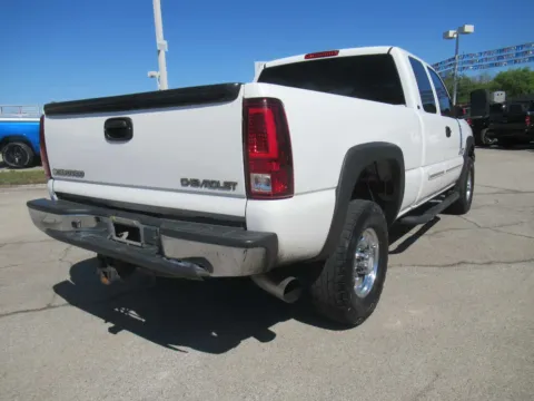 More photos of 2003 Chevrolet Silverado 2500HD LT at Farris Motor Company - Jefferson City, TN