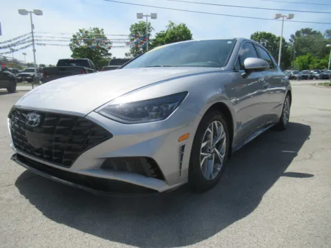 Silver 2023 Hyundai Sonata SEL for sale in Jefferson City, TN
