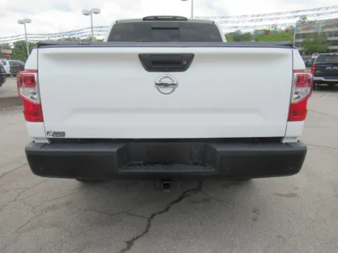More photos of 2021 Nissan Titan S at Farris Motor Company - Jefferson City, TN