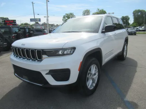 White 2026 Jeep Grand Cherokee Laredo X for sale in Jefferson City, TN