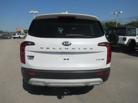 More photos of 2020 Kia Telluride LX at Farris Motor Company - Jefferson City, TN