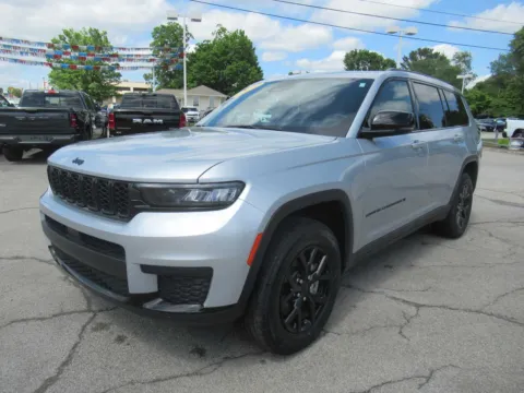 Silver 2024 Jeep Grand Cherokee L Altitude for sale in Jefferson City, TN