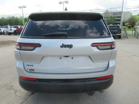 More photos of 2024 Jeep Grand Cherokee L Altitude at Farris Motor Company - Jefferson City, TN