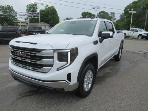 White 2023 GMC Sierra 1500 SLE for sale in Jefferson City, TN