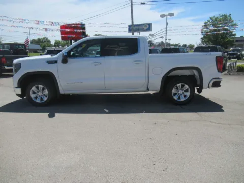 Photos of 2023 GMC Sierra 1500 SLE for sale in Jefferson City, TN at Farris Motor Company - Jefferson City