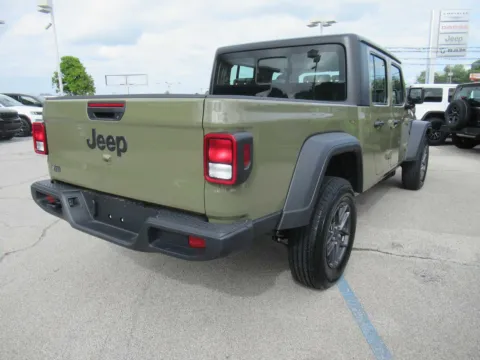 More photos of 2026 Jeep Gladiator Sport at Farris Motor Company - Jefferson City, TN