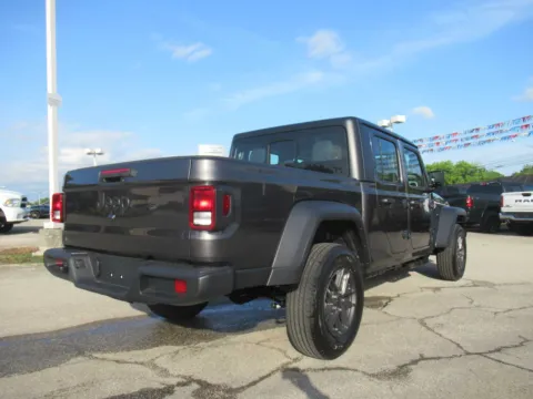 More photos of 2026 Jeep Gladiator Sport at Farris Motor Company - Jefferson City, TN