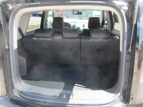 More photos of 2010 Kia Soul + at Farris Motor Company - Jefferson City, TN