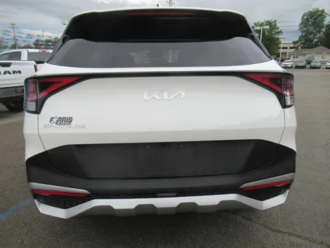 More photos of 2025 Kia Sportage LX at Farris Motor Company - Jefferson City, TN