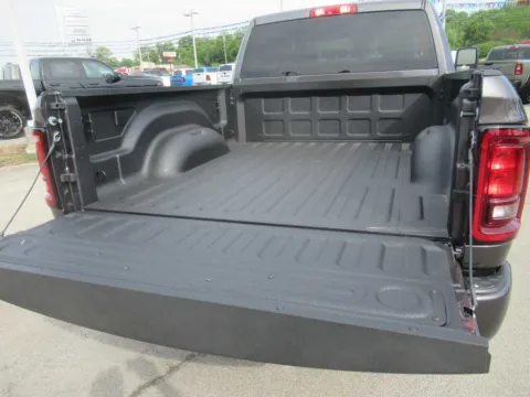 More photos of 2026 Ram 2500 Big Horn at Farris Motor Company - Jefferson City, TN