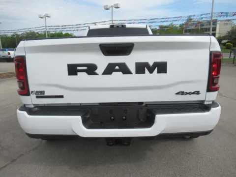More photos of 2026 Ram 3500 Big Horn at Farris Motor Company - Jefferson City, TN