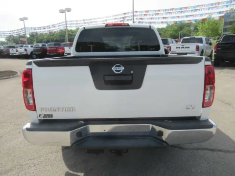 More photos of 2019 Nissan Frontier SV at Farris Motor Company - Jefferson City, TN