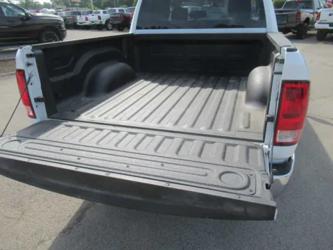 More photos of 2022 Ram 1500 Classic SLT at Farris Motor Company - Jefferson City, TN