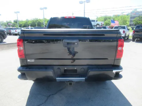 More photos of 2015 Chevrolet Silverado 1500 LT at Farris Motor Company - Jefferson City, TN