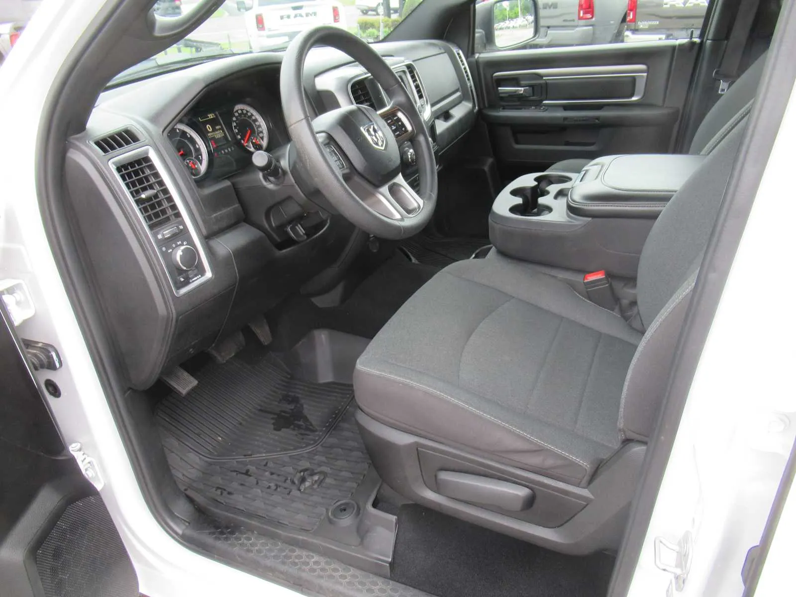 2024 RAM Ram 1500 Classic Warlock - Photo 20