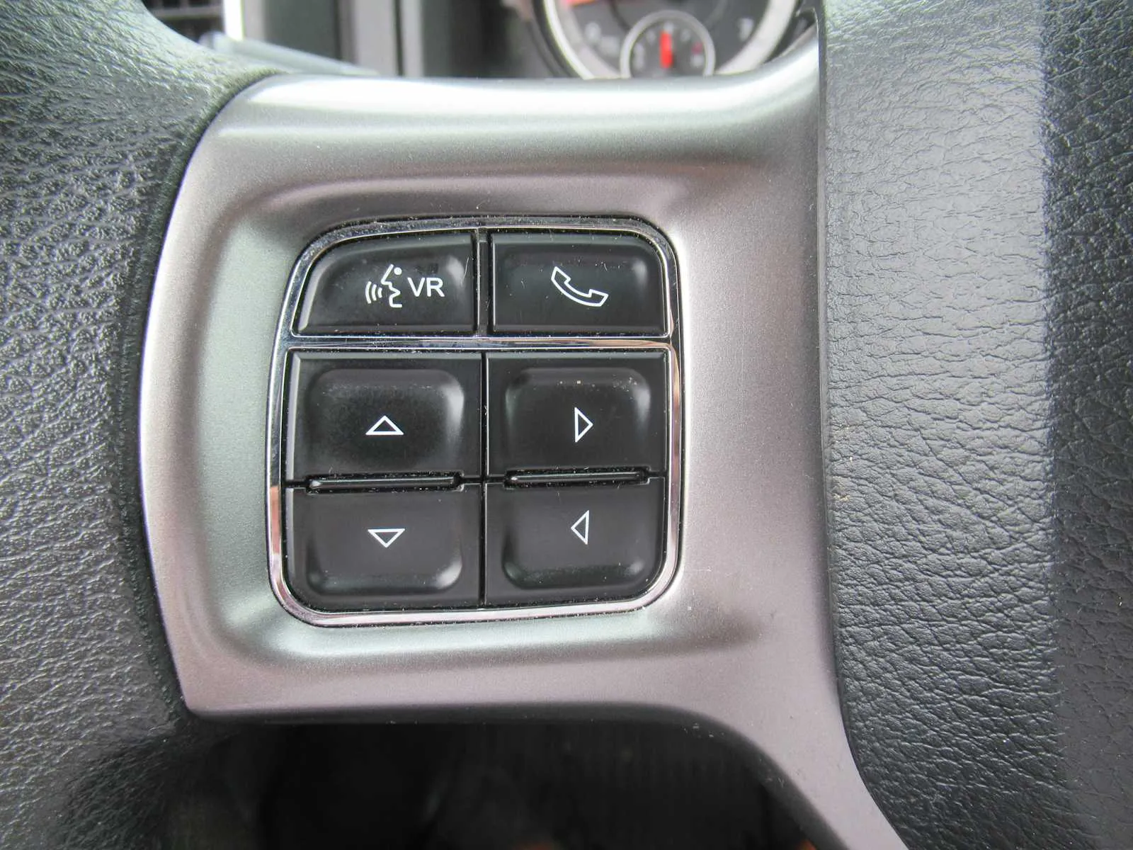 2024 RAM Ram 1500 Classic Warlock - Photo 25