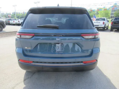 More photos of 2026 Jeep Grand Cherokee Limited at Farris Motor Company - Jefferson City, TN