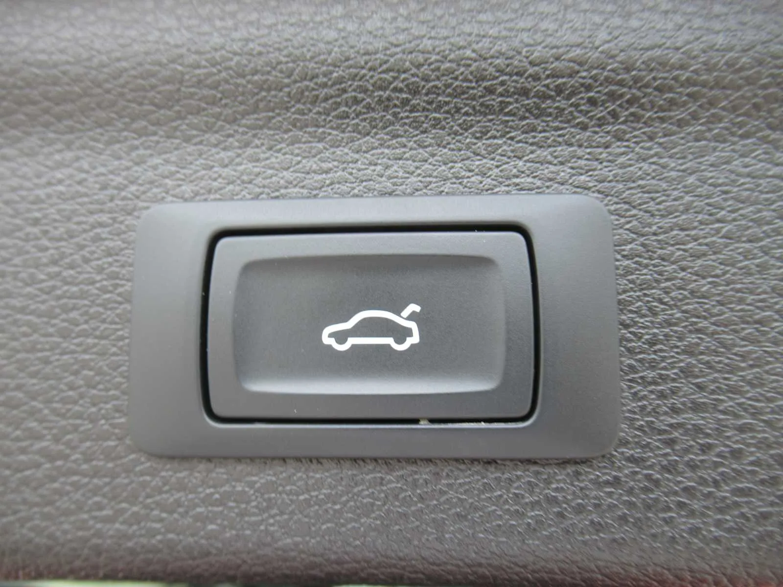 2025 Audi Q3 S Line Premium - Photo 7