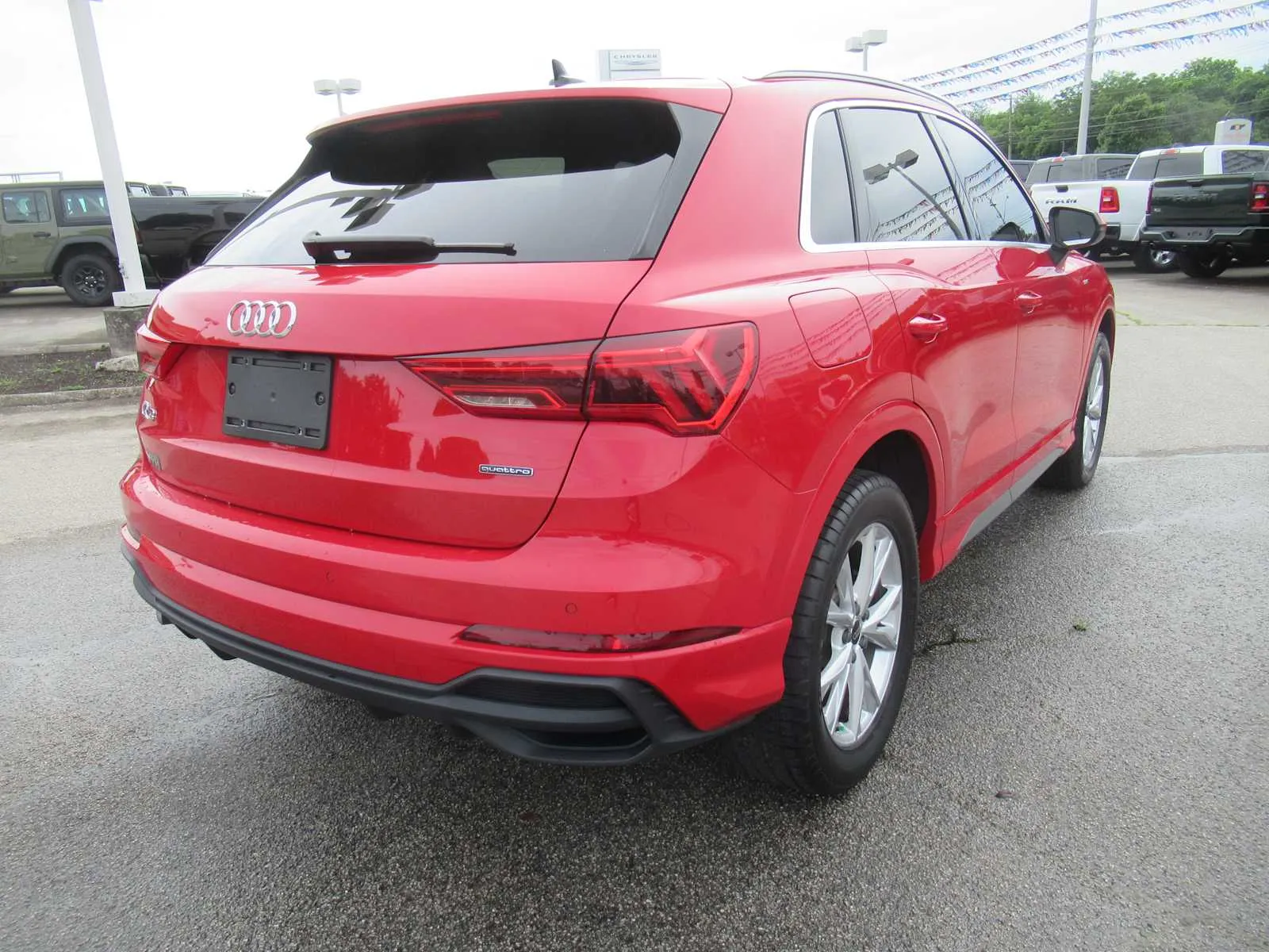 2025 Audi Q3 S Line Premium - Photo 8