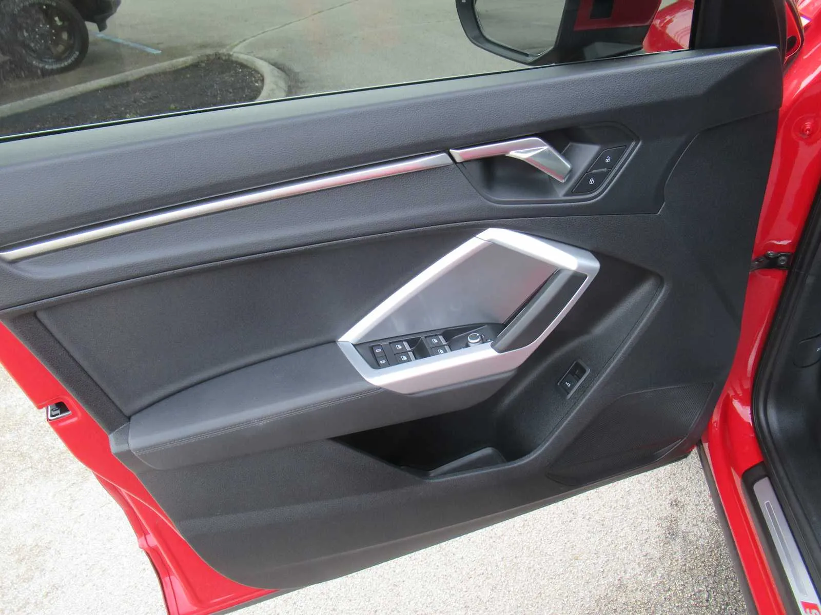 2025 Audi Q3 S Line Premium - Photo 13