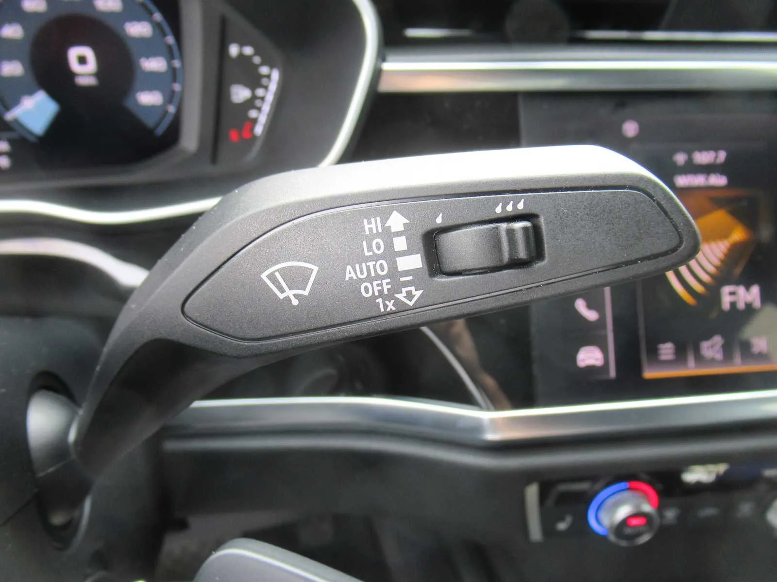 2025 Audi Q3 S Line Premium - Photo 27