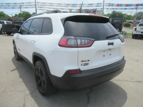 Another view of 2021 Jeep Cherokee Altitude for sale in Jefferson City, TN at Farris Motor Company - Jefferson City