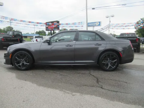Photos of 2022 Chrysler 300 Touring L for sale in Jefferson City, TN at Farris Motor Company - Jefferson City