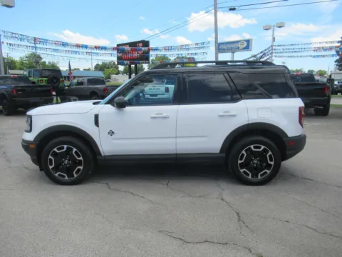 Photos of 2022 Ford Bronco Sport Outer Banks for sale in Jefferson City, TN at Farris Motor Company - Jefferson City
