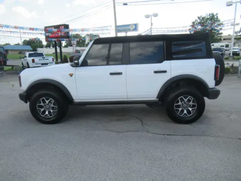 Photos of 2023 Ford Bronco Badlands for sale in Jefferson City, TN at Farris Motor Company - Jefferson City