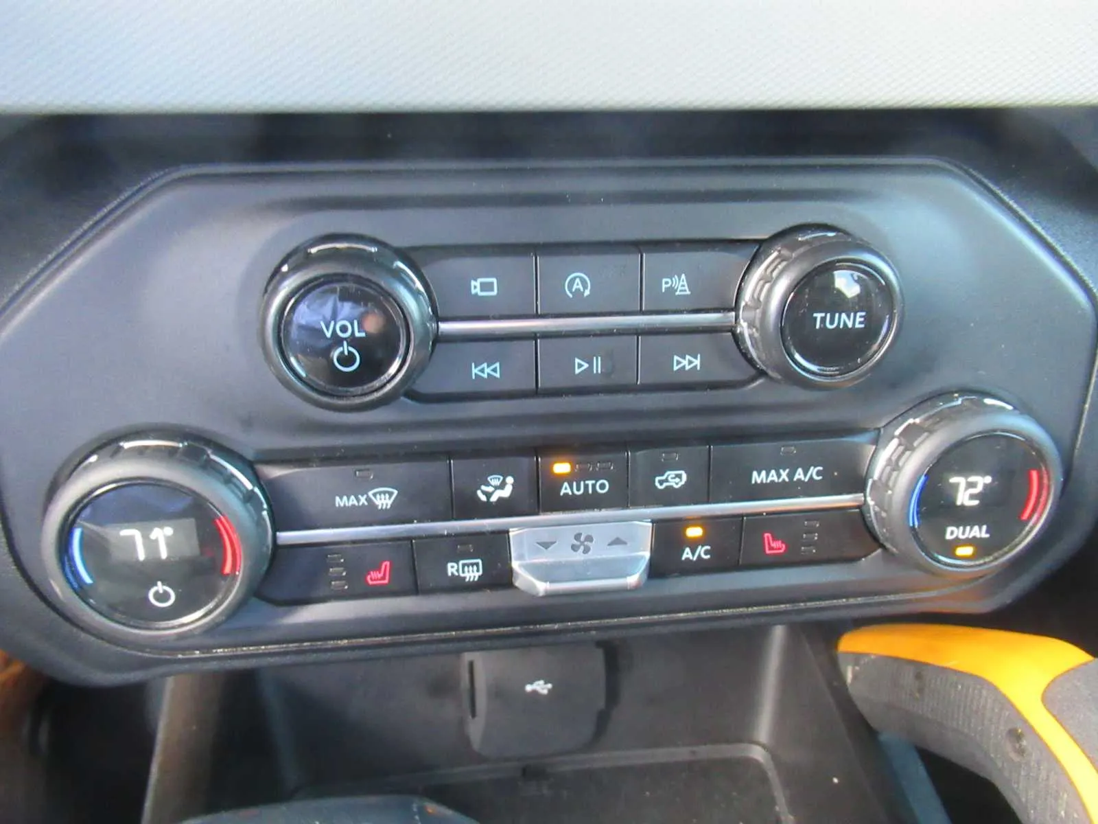 2023 Ford Bronco 4-Door Badlands - Photo 32