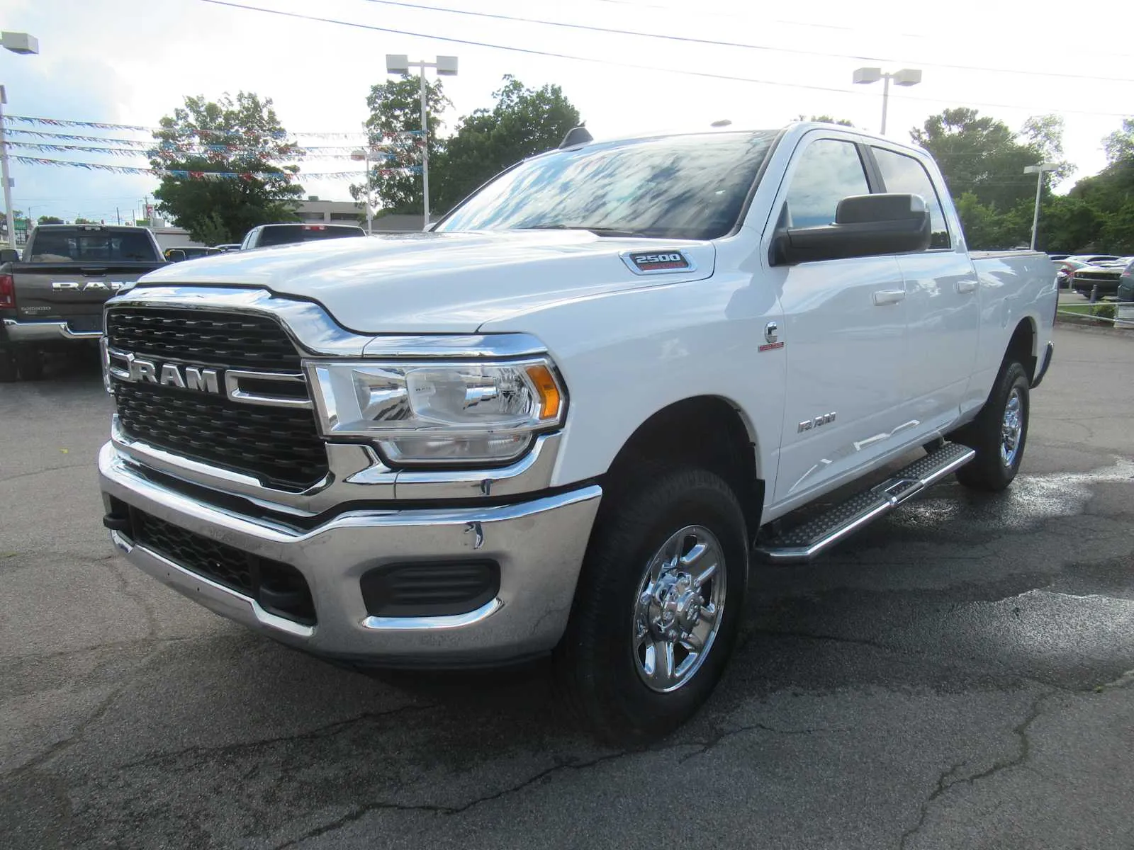 2022 RAM 2500 Big Horn 4X4 Crew Cab SWB's photo