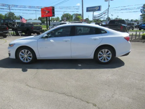 Photos of 2023 Chevrolet Malibu LT for sale in Jefferson City, TN at Farris Motor Company - Jefferson City