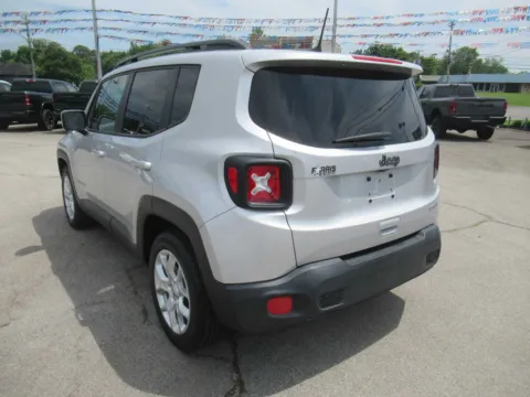 Another view of 2018 Jeep Renegade Latitude for sale in Jefferson City, TN at Farris Motor Company - Jefferson City