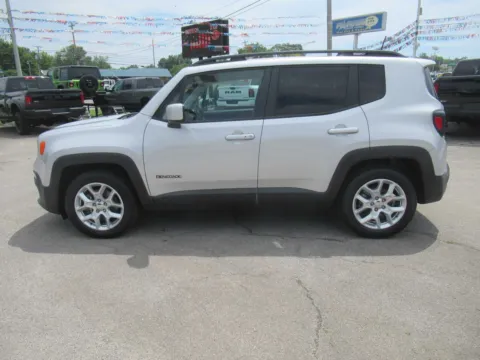 Photos of 2018 Jeep Renegade Latitude for sale in Jefferson City, TN at Farris Motor Company - Jefferson City