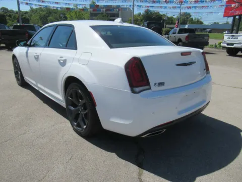 Another view of 2022 Chrysler 300 Touring L for sale in Jefferson City, TN at Farris Motor Company - Jefferson City