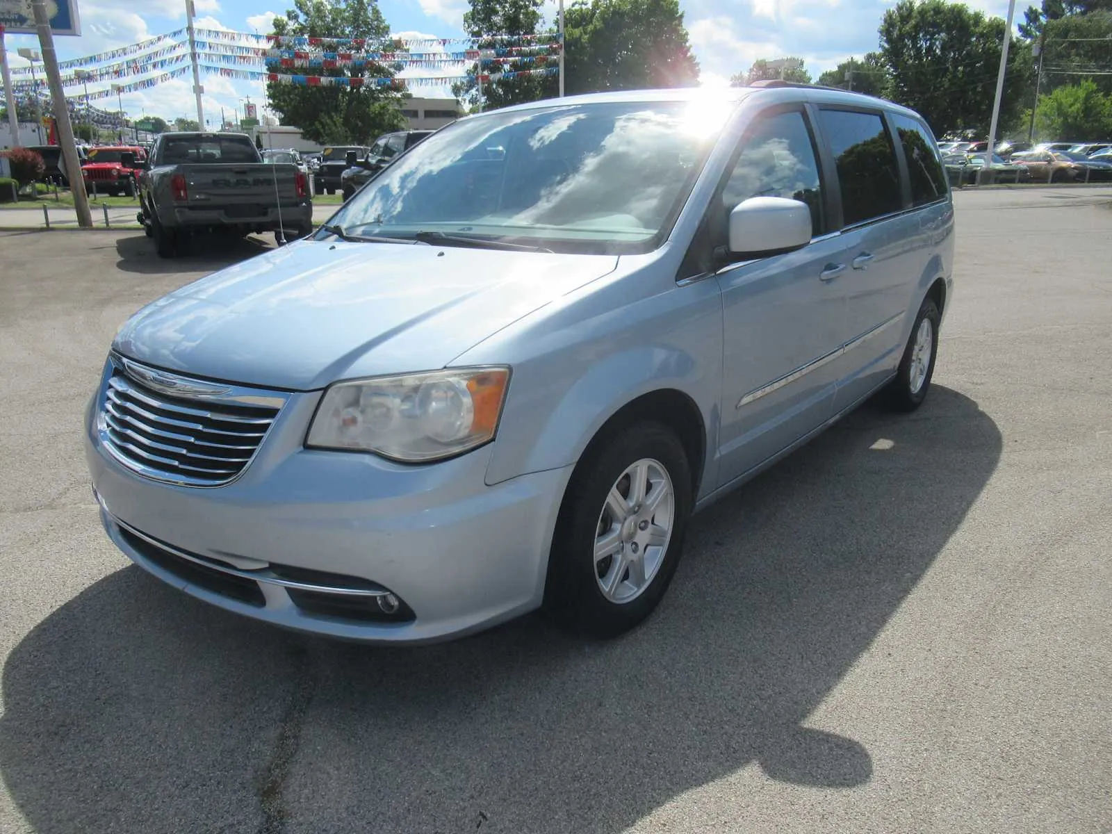 Used 2012 Chrysler Town & Country Touring with VIN 2C4RC1BG7CR300286 for sale in Jefferson City, TN